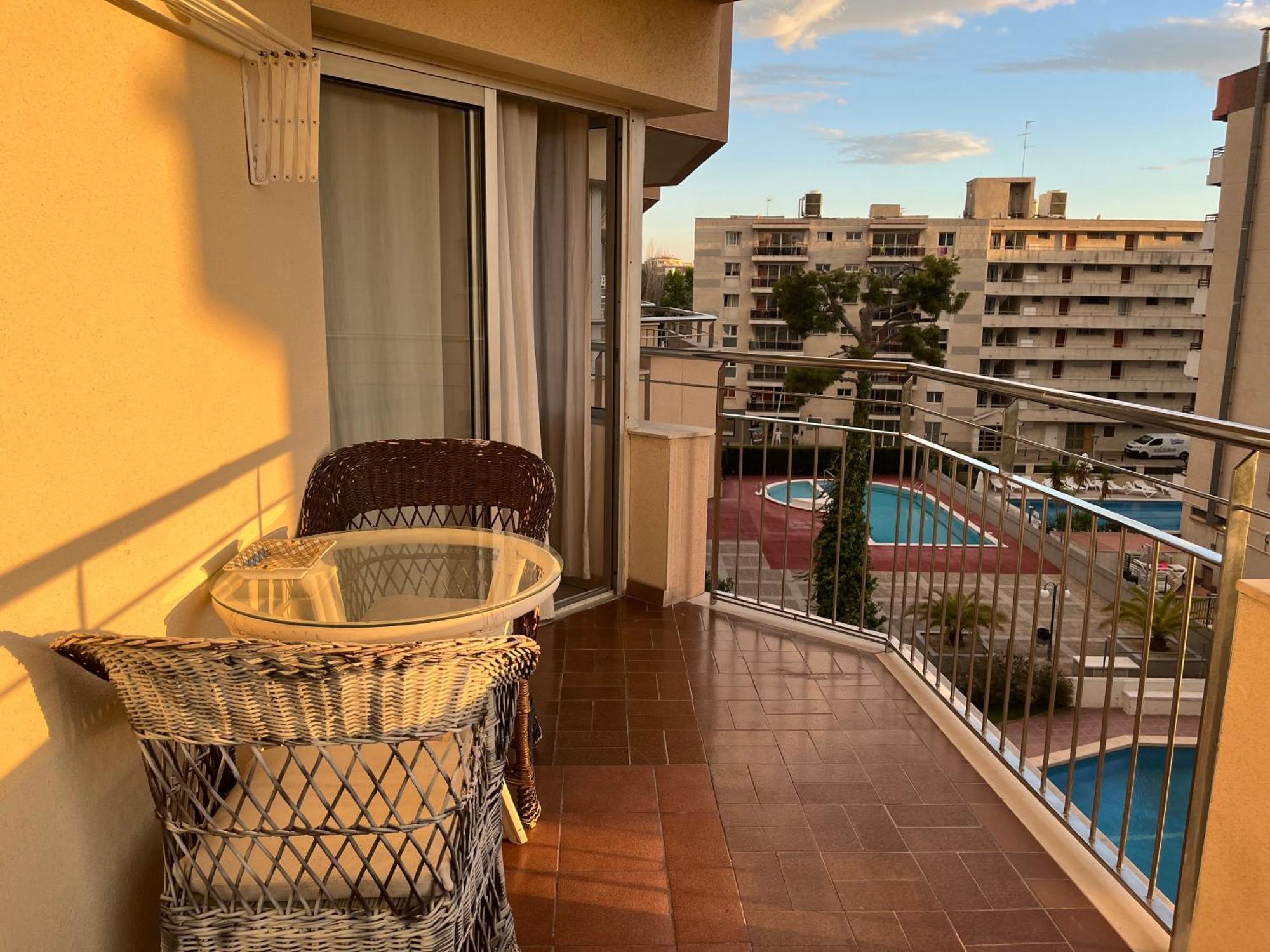 Apartamento En Салоу Екстер'єр фото